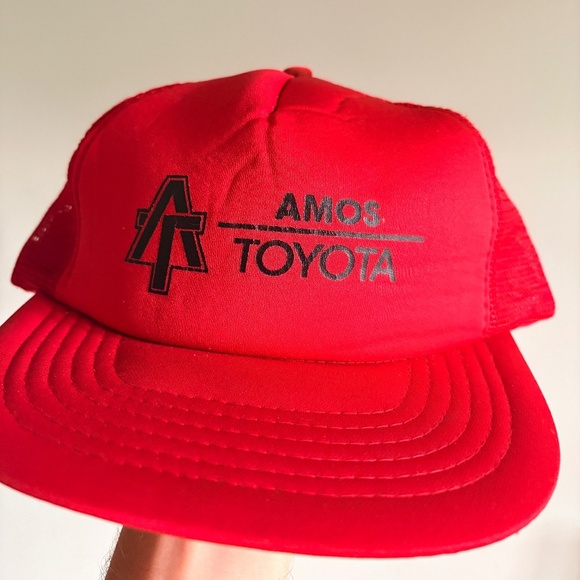 Vintage AMOS TOYOTA CAR DEALERSHIP trucker hat red mesh snapback - Picture 1 of 8